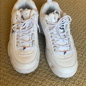 Fila chunky white sneakers!